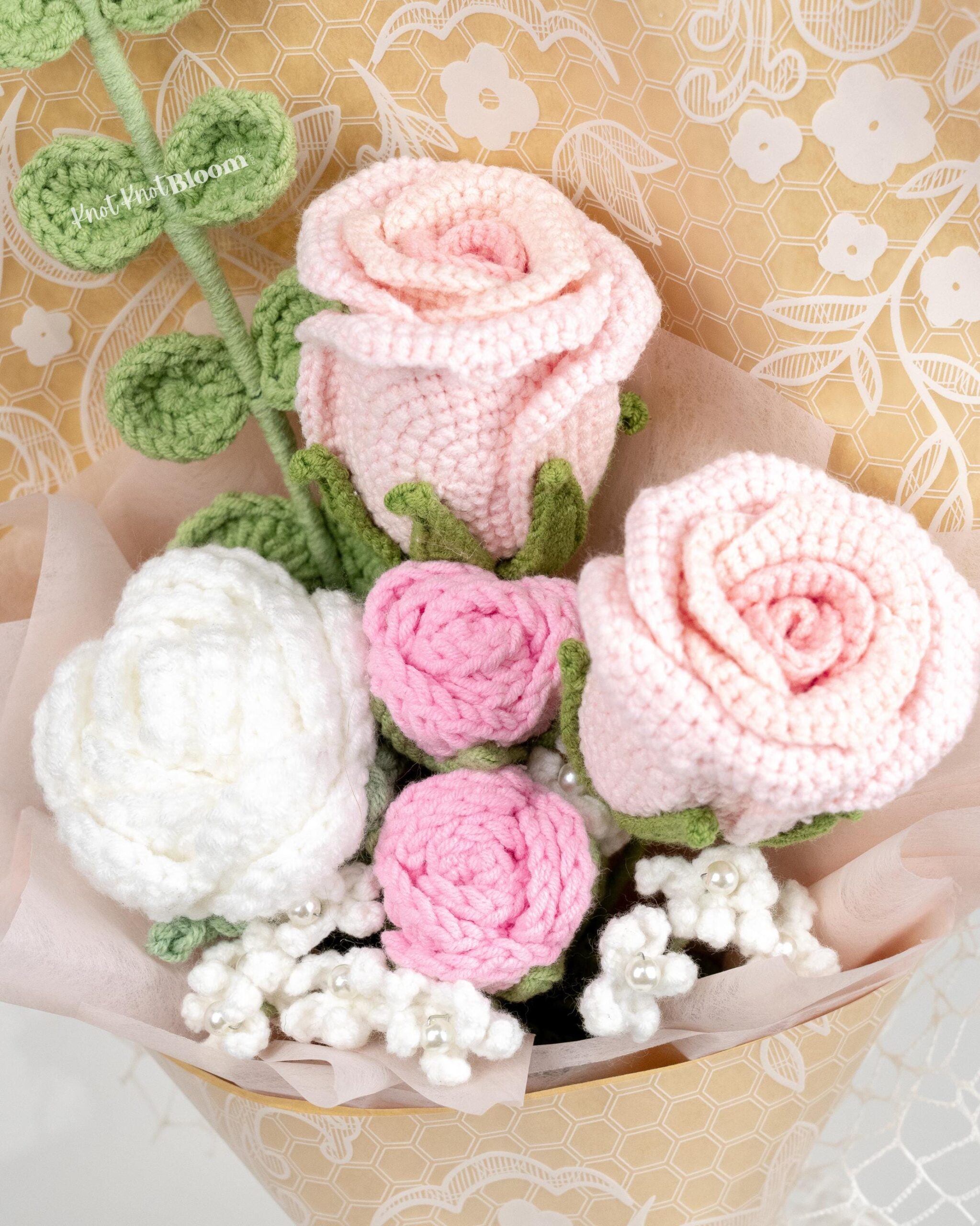 Beautiful Handmade Crochet Pink Rose Bouquet Valentine's Day Graduation Gift Knitted Craft - Image 5