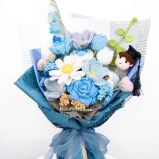 Boy / Girl Blue Theme Graduation Crochet Flower Bouquet: Knitted Craft Graduation Gift