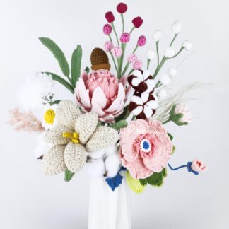 Beautiful Crochet Pink Queen Protea Poppy Flower Bouquet (Unwrap) / Mother's Day Gift Birthday Xmas Gift Home Decor