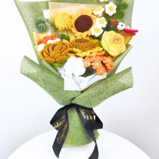 Crochet Sunflower Dragonfly Bouquet / Graduation Bouquet/ Birthday Gift / Crochet Flowers Bouquet / Teacher's Gift / Knitted Craft